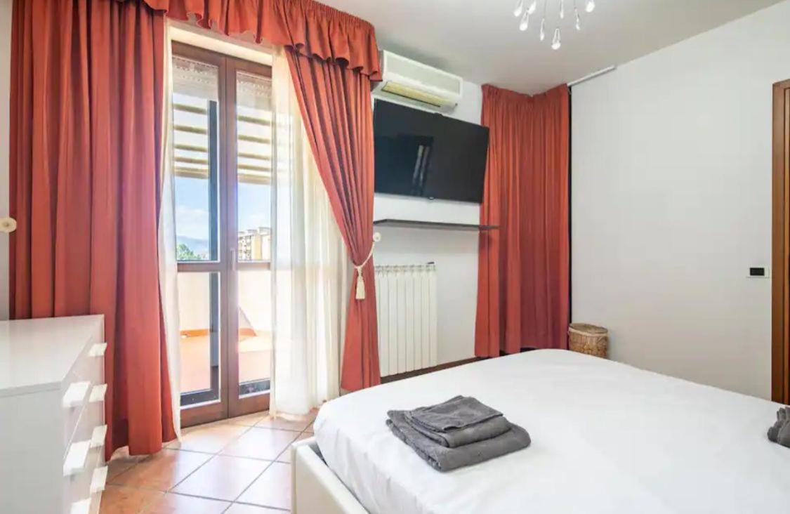 Suite Con 2 Balconi - 6 Guest Prato  Ngoại thất bức ảnh